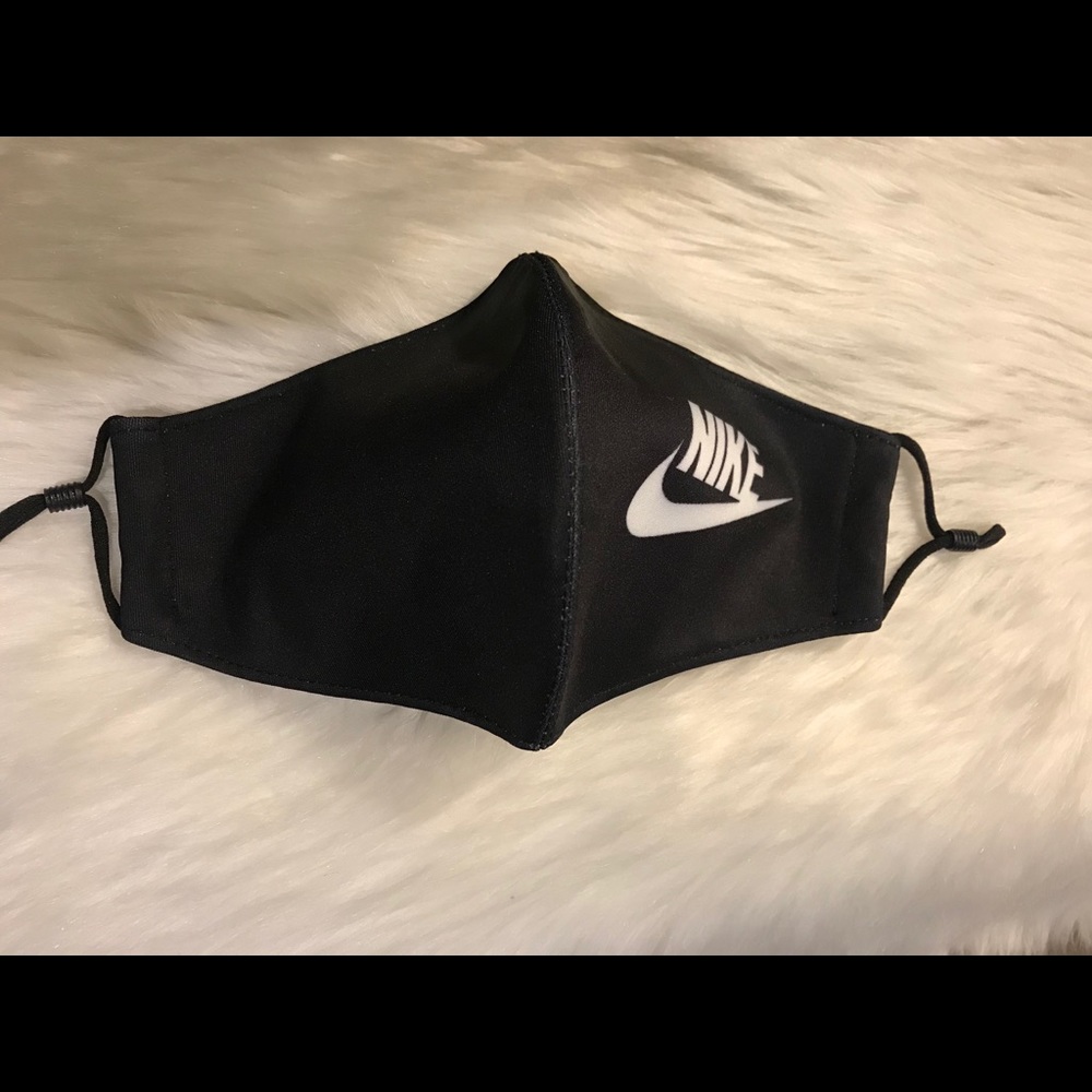 Adjustable Face Mask